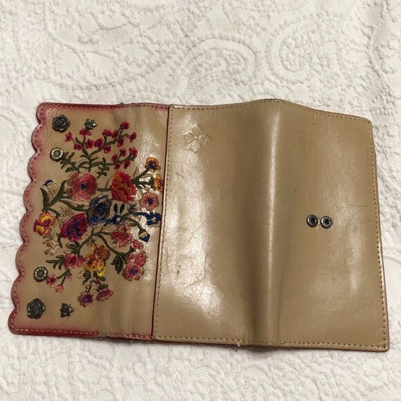 Patricia Nash Wallet Tan Embroidered Trifold Multi Compartment Wallet - Picture 5 of 12